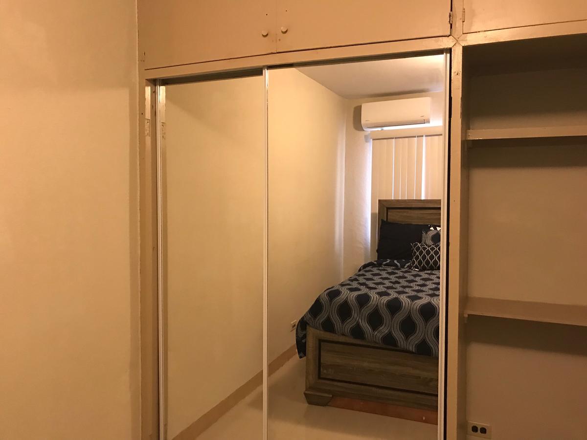 1 Bedroom / 1 Bath . Private Apt. Free Wifi, Interent & Parking Sinajana Exterior foto